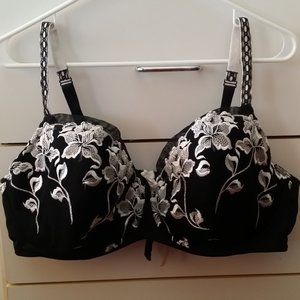 Cacique Bra - 44DD